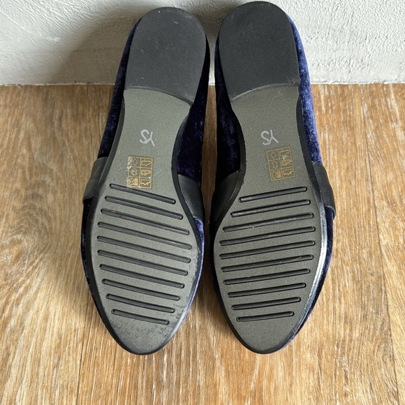 Yosi Samra Velvet Flats - Picture 4 of 4